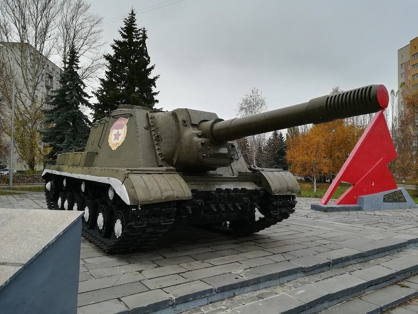 Самоходная артиллеристская установка ИСУ-152