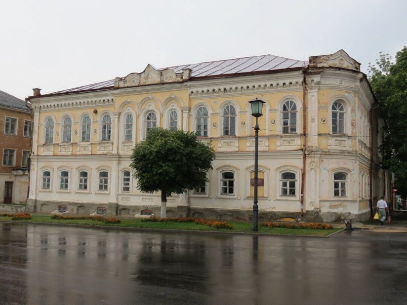 Женская гимназия