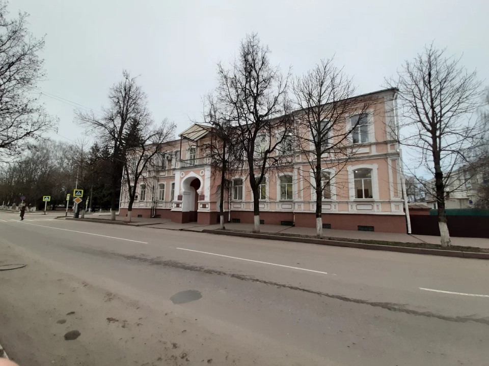 Здание земской управы