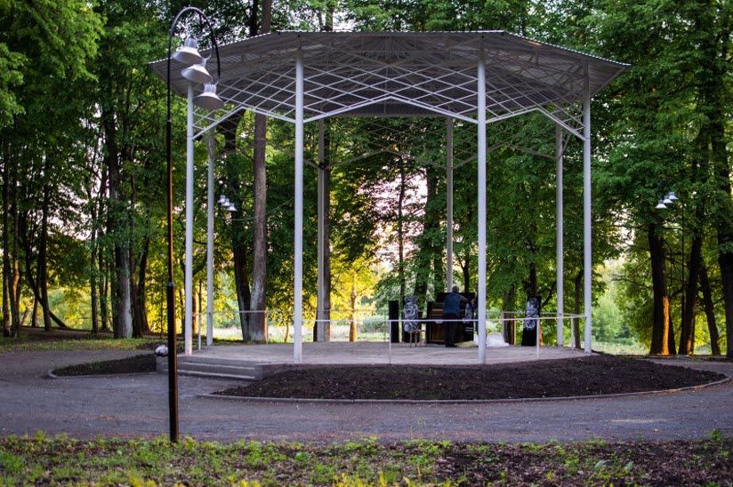 беседка в парке Воровского