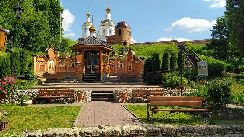Петропавловский мужской монастырь
