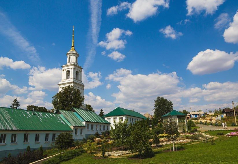 Знаменский женский монастырь