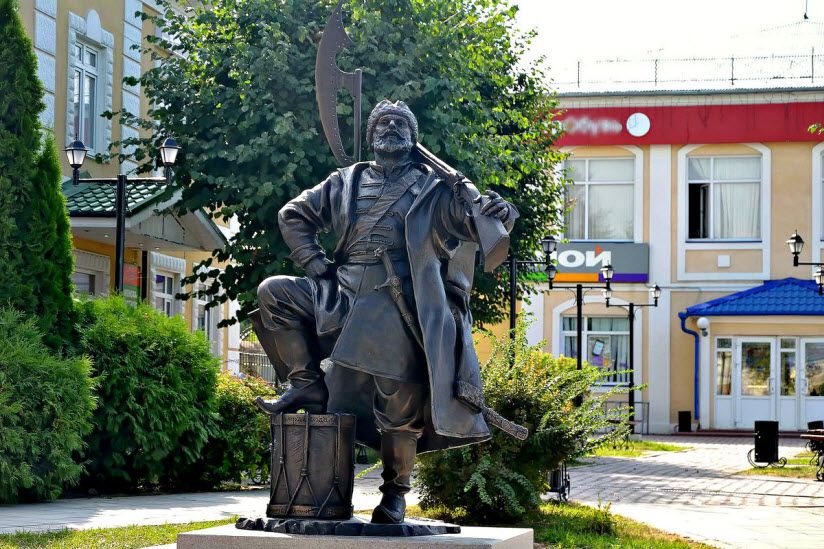 Скульптура «Стрелец»