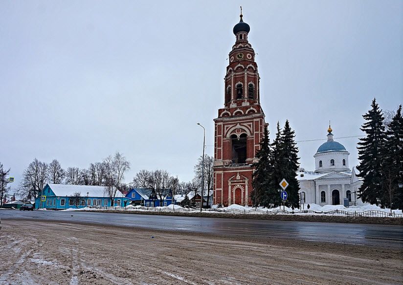 Колокольня храмового ансамбля