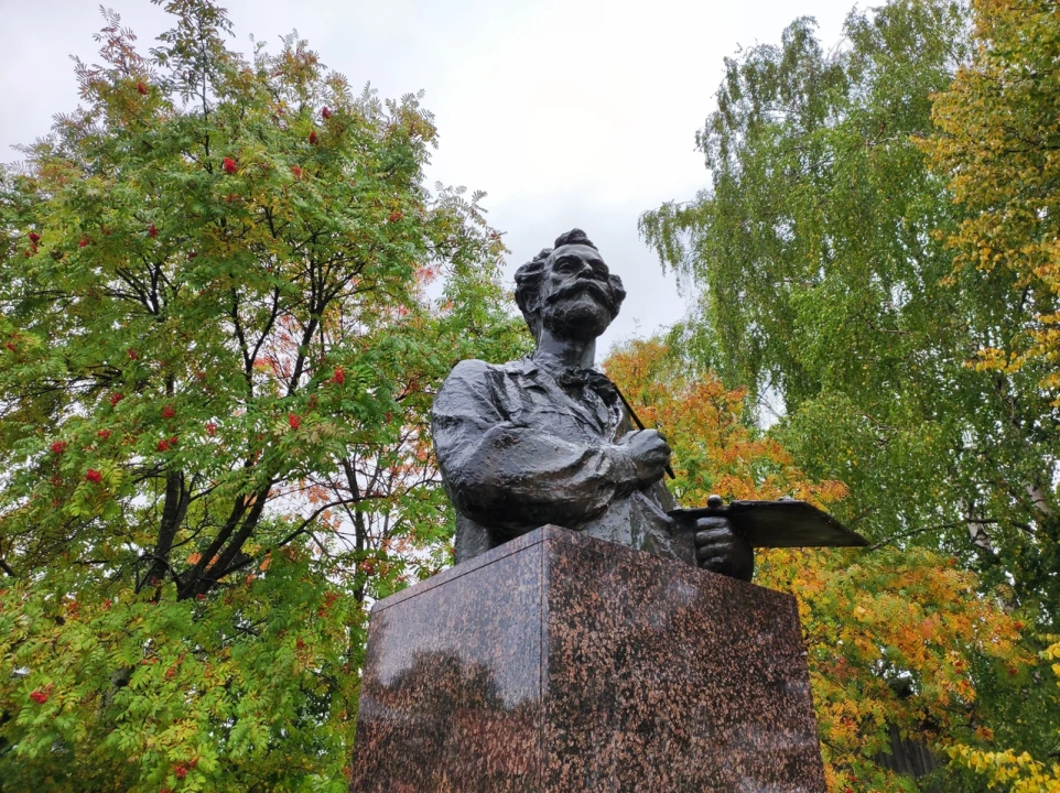Памятник Исааку Левитану