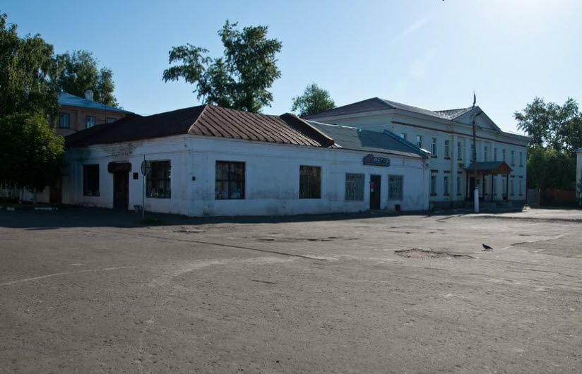 Лавка Хлебникова