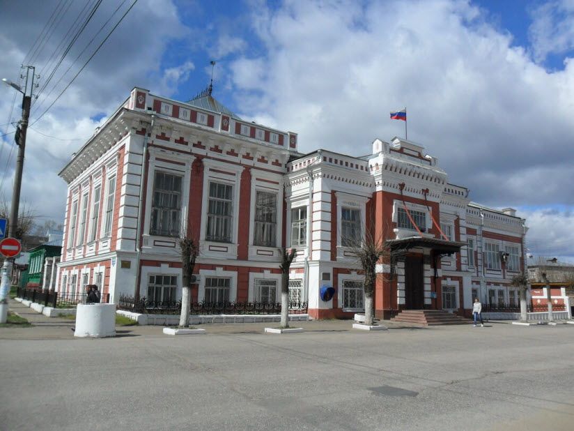 Здание городской администрации