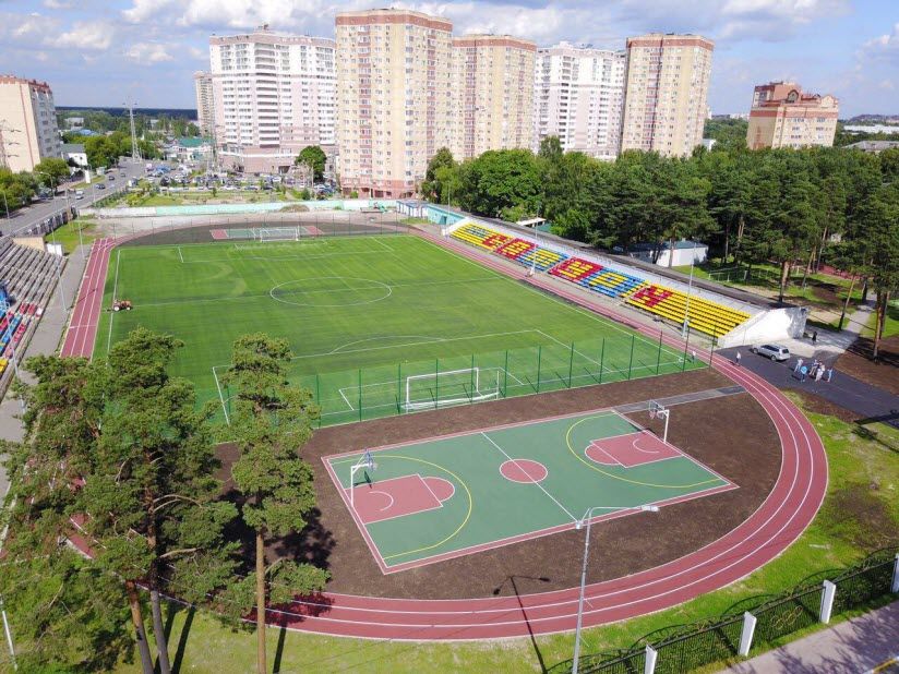 Стадион «Красное знамя»