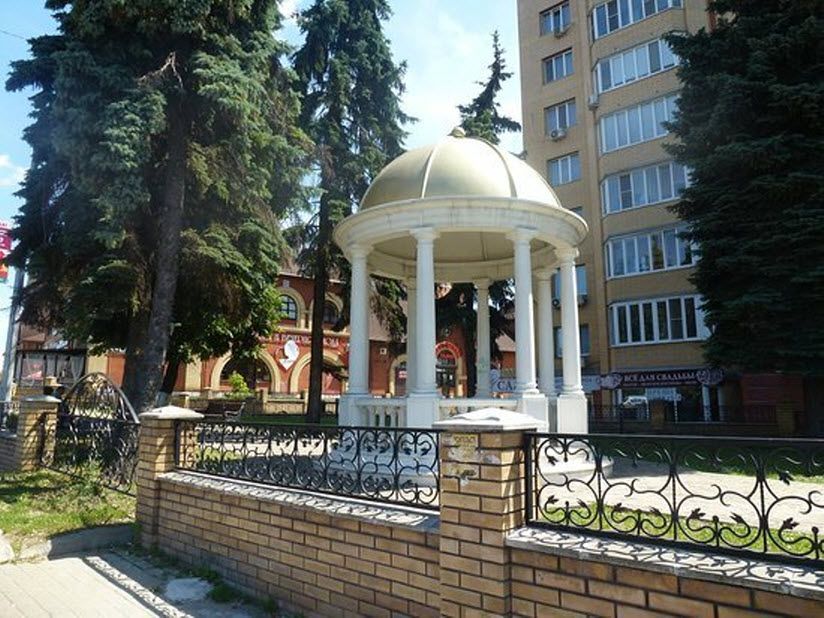 Беседка влюблённых