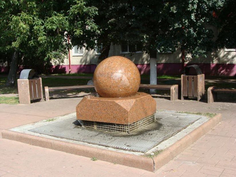Плавающий шар