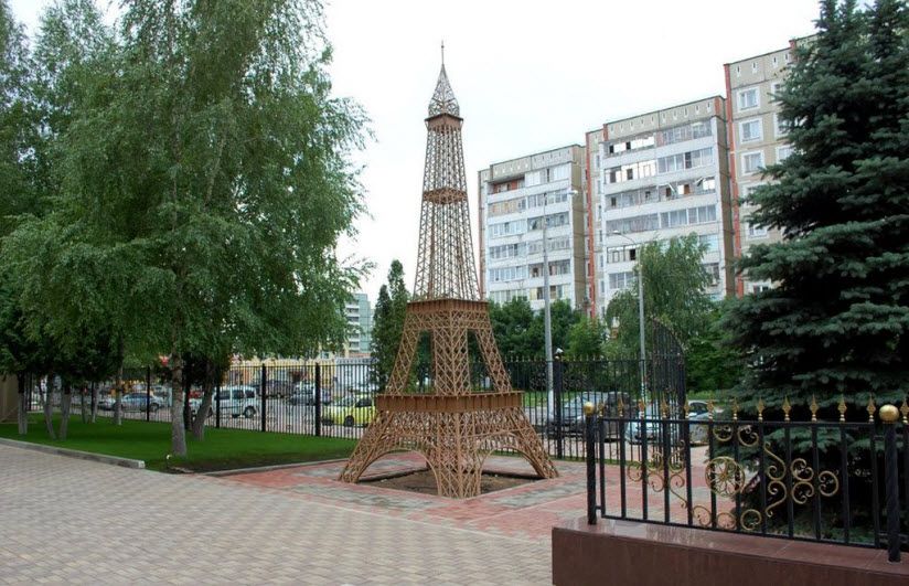 Эйфелева башня