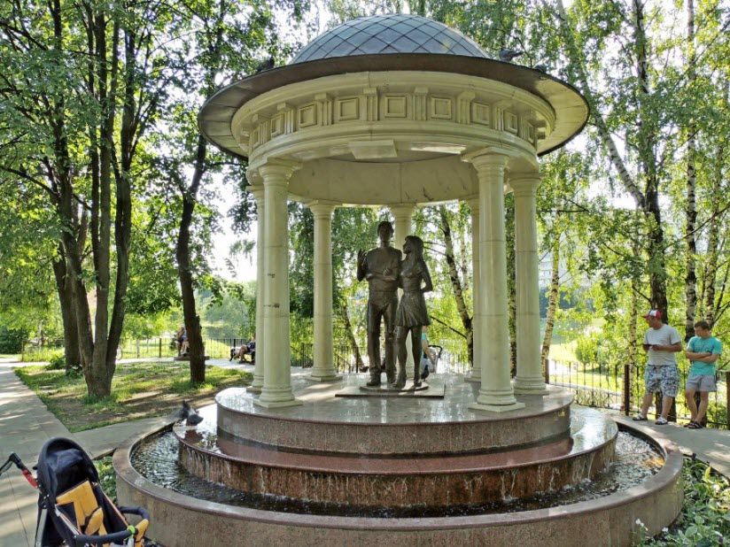 Фонтан «Юность»