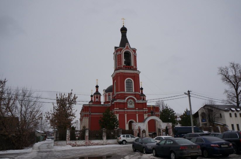 Церковь Флора и Лавра в Яме