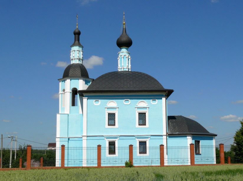Церковь Рождества Богородицы в Кузовлево