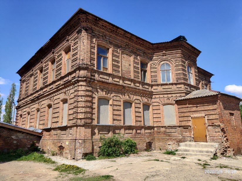 Городское училище XIX века