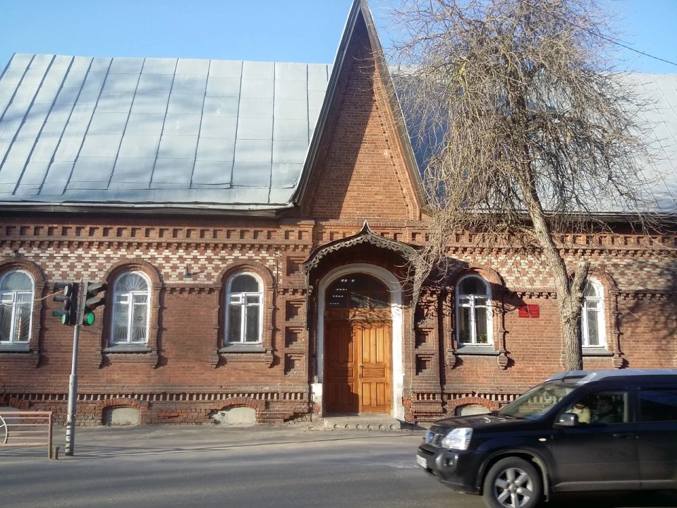 Бывшее мужское училище