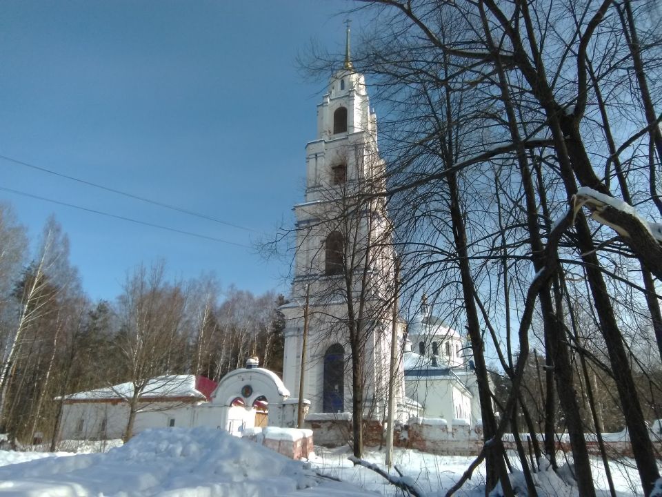 Храм Троицы Живоначальной
