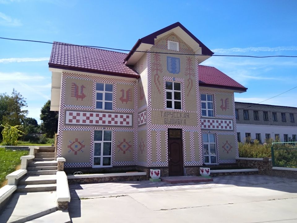 Фабрика художественной вышивки