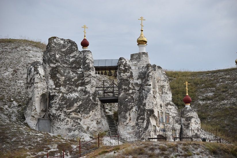 Костомаровский Спасский монастырь