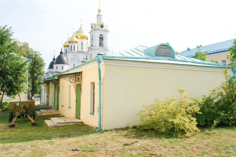 Тюремные флигели Кремля