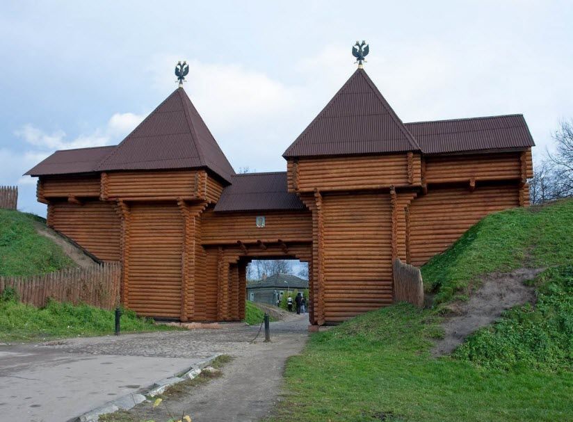 Никольские ворота Кремля