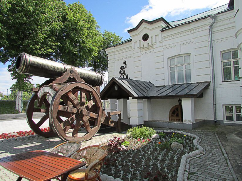Скульптура Пушка