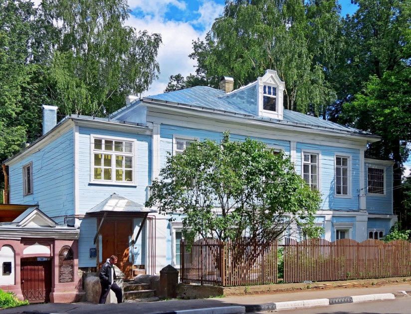 Дом Олсуфьевых