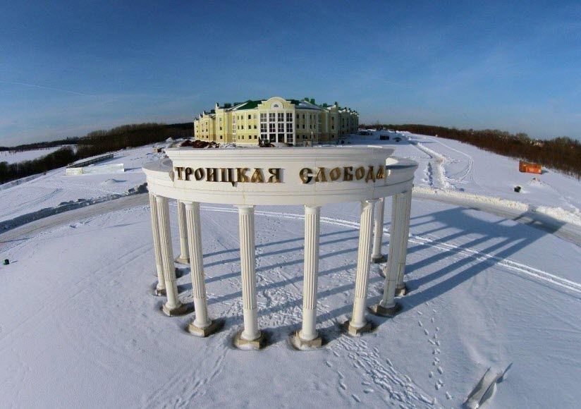 Жанровая скульптура Троицкая слобода