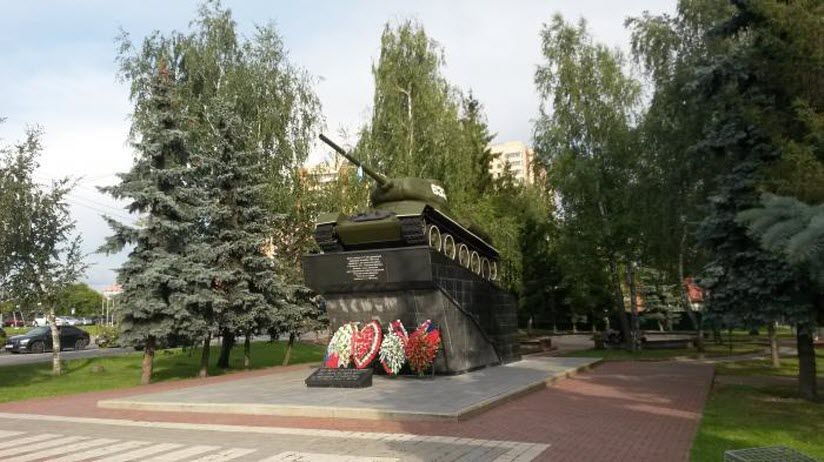 Памятник Танку Т-34