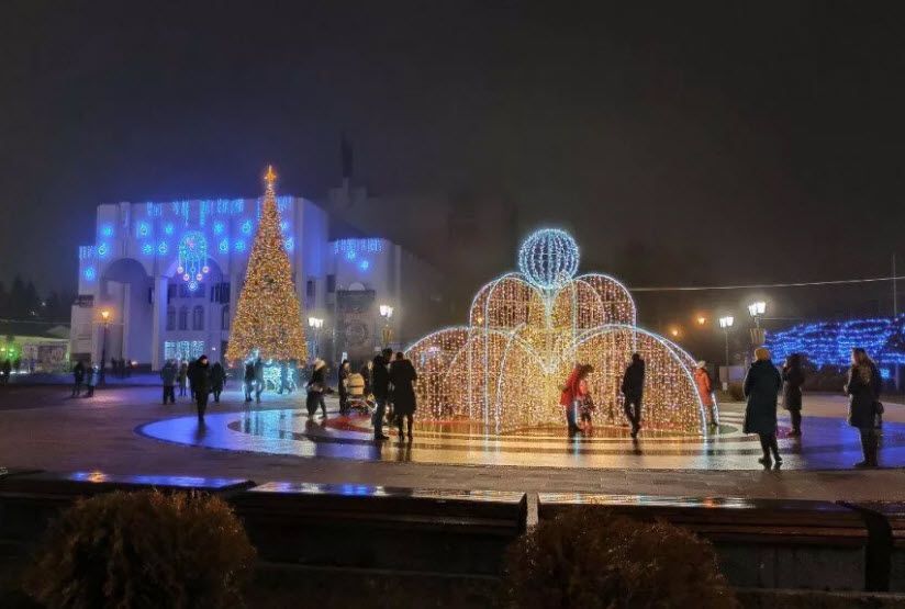 Театральная площадь