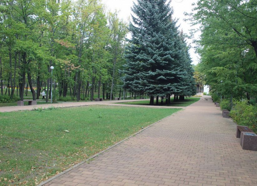 Парк Курского Завода Тракторных Запчастей