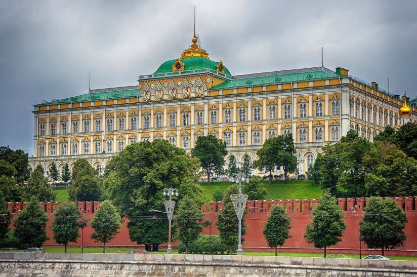 ТОП-30 — Что посмотреть в Московском Кремле? Гид по соборам: Достопримечательности Кремля и Красной площади