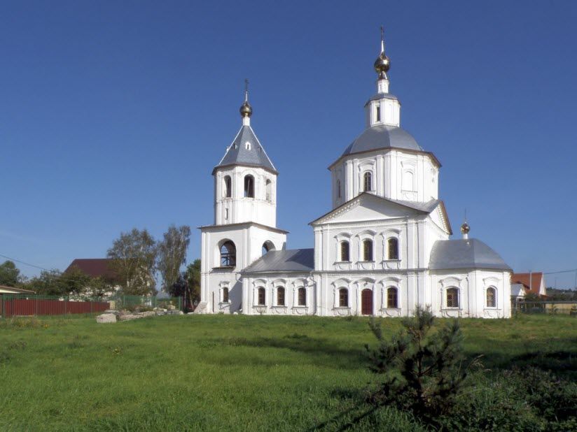 Богоявленский храм в Заречье