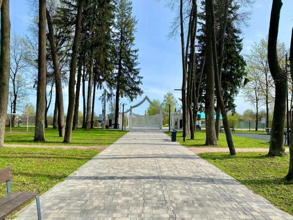 Городской парк на реке Турея
