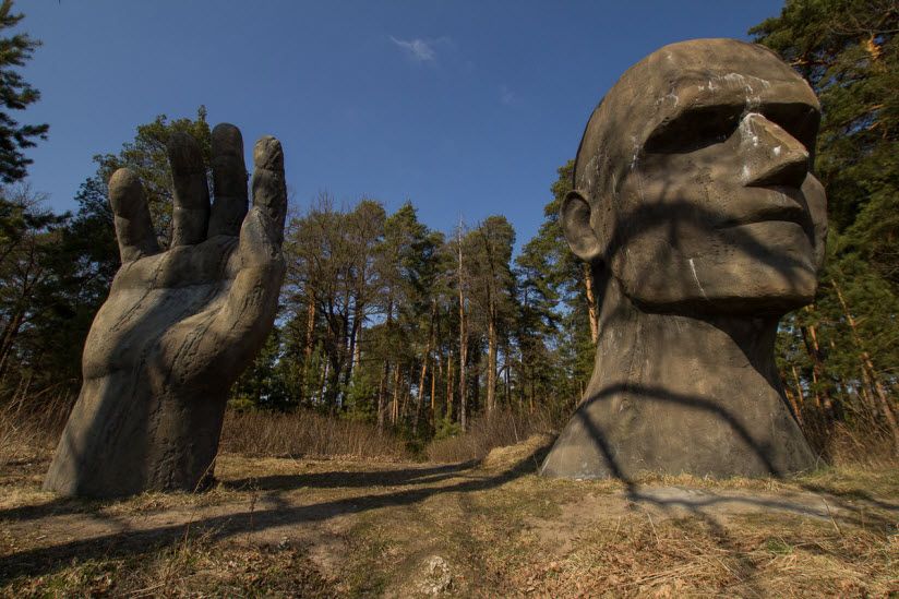 Колокшинский истукан
