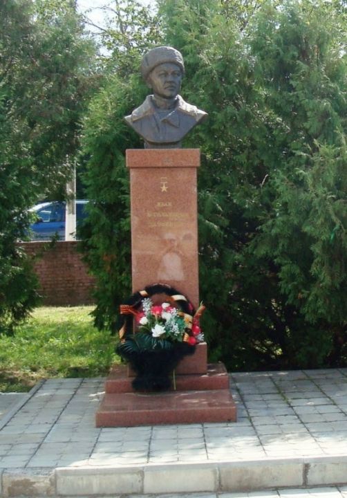 Бюст Панфилова
