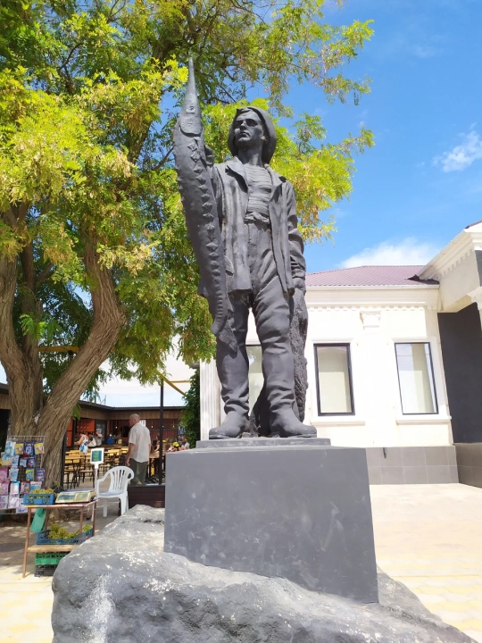 ТОП-12 — что посмотреть в с. За Родину и Пересыпь