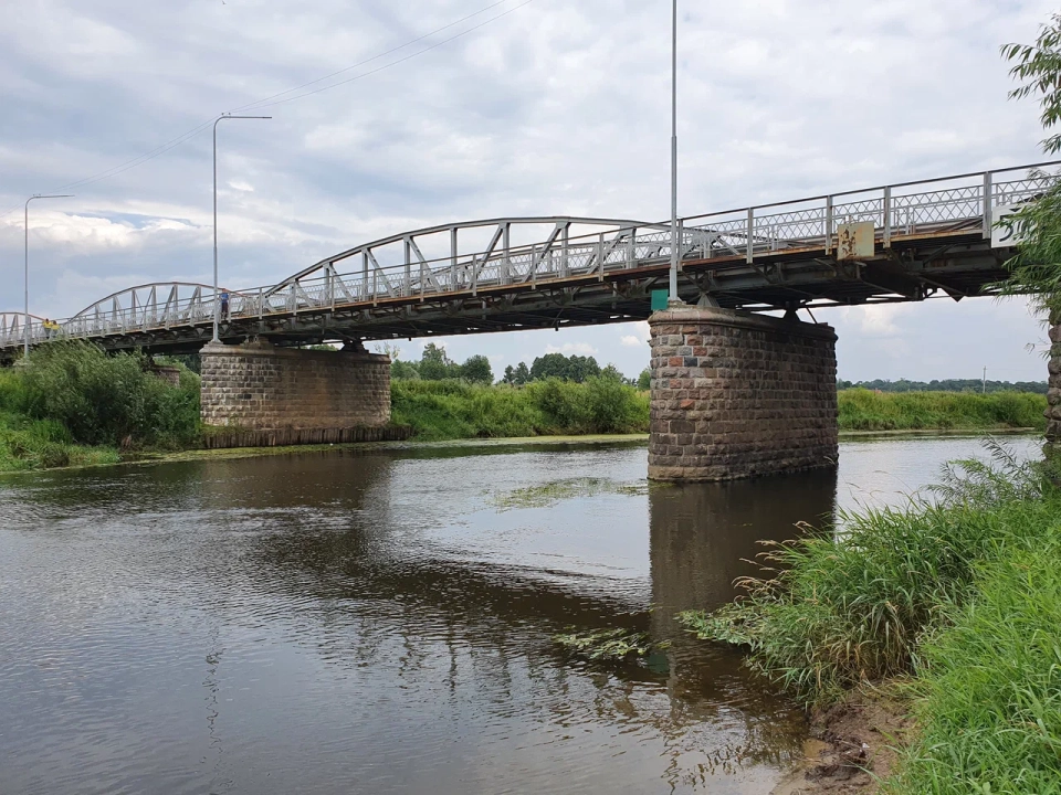 Семиарочный мост