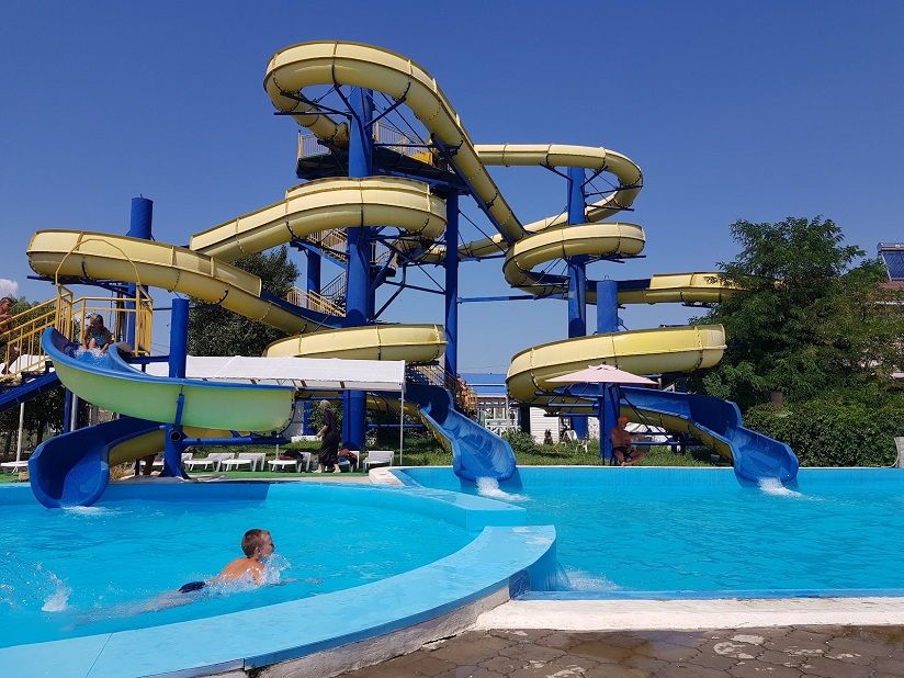 Аквапарк «Ласковый берег»