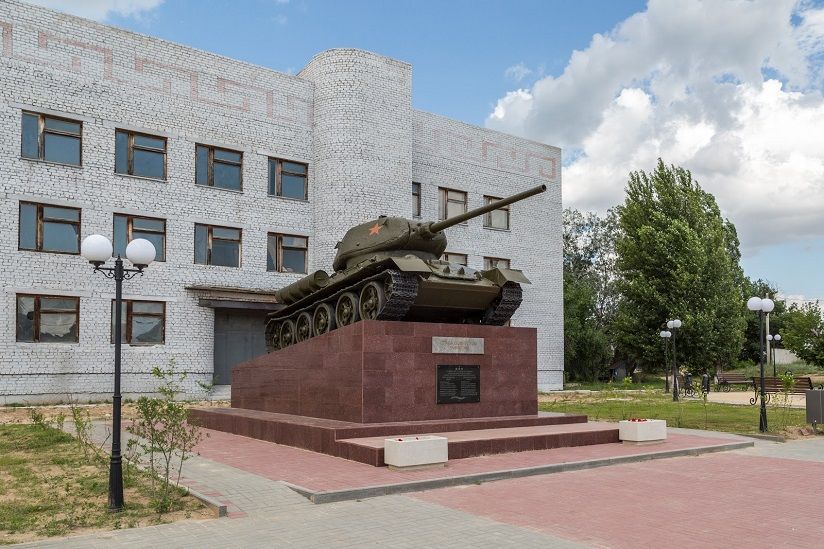 Памятник-танк Т-34