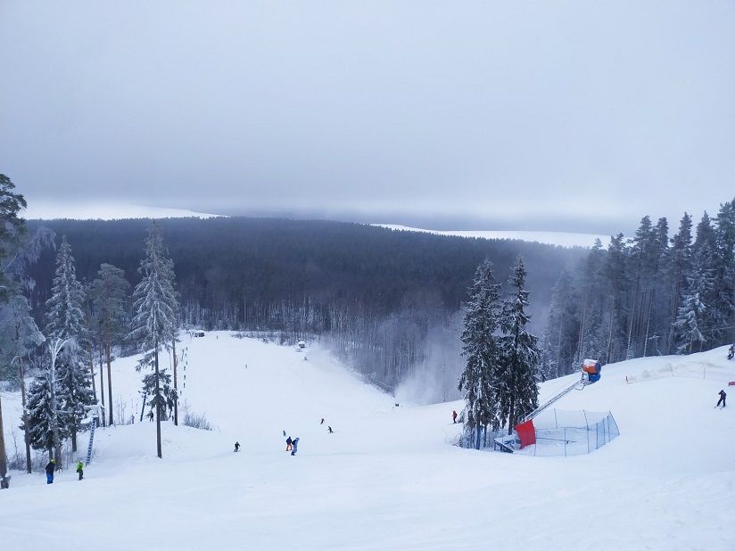 «Красное озеро»