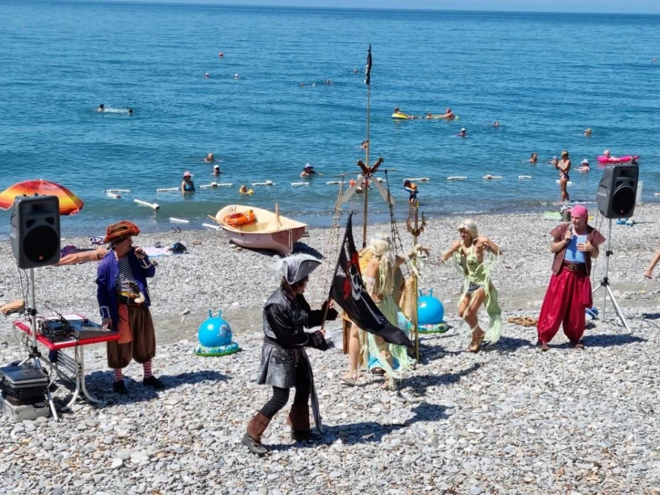 Пляж Лазурный берег