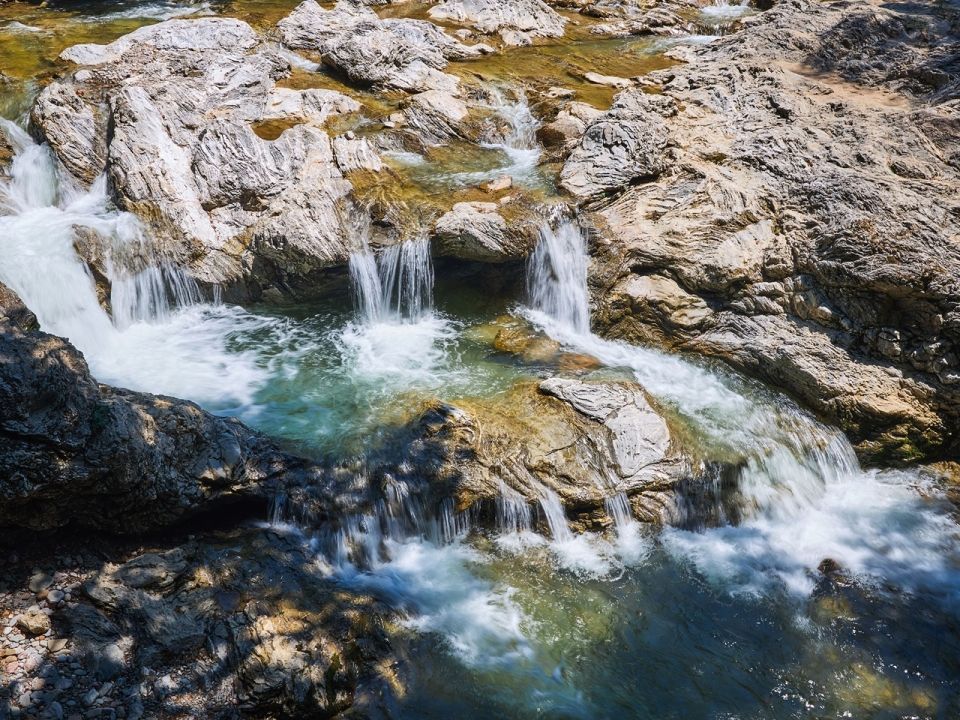 Водопада Манькин шум