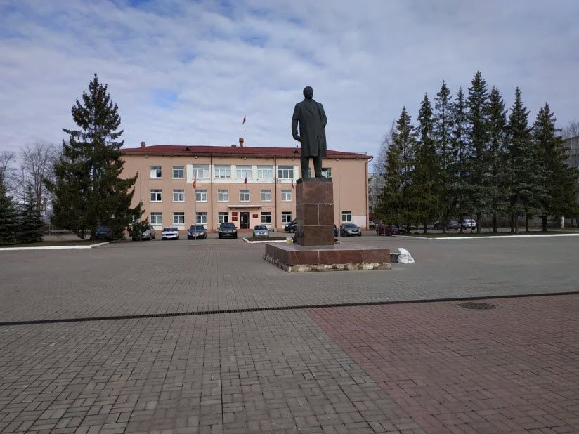 Памятник В.И. Ленину