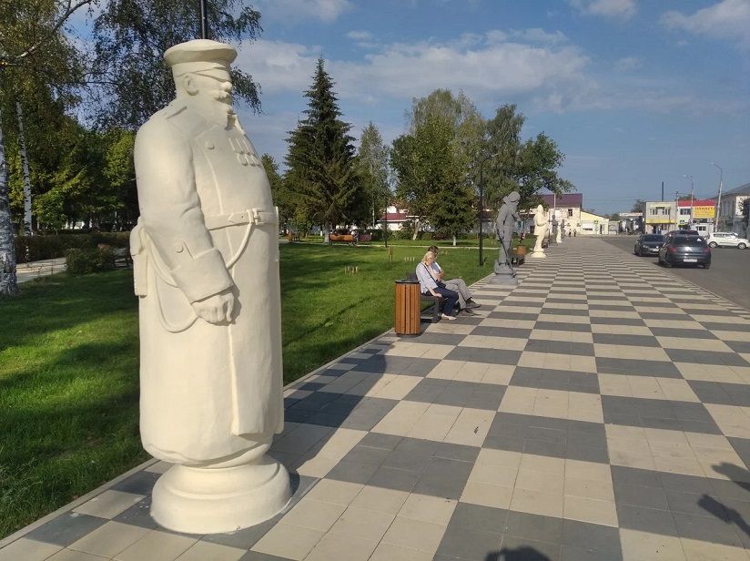 Шахматная аллея