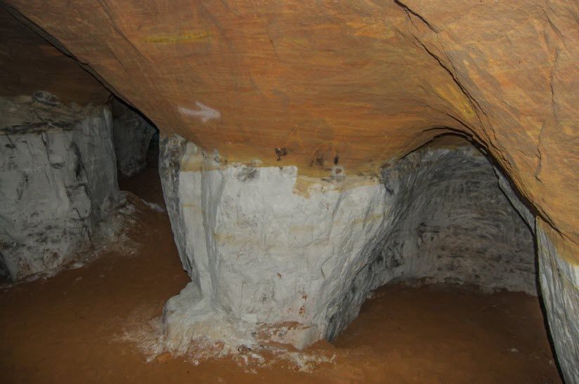 Борщёвские пещеры в Ям-Тесово