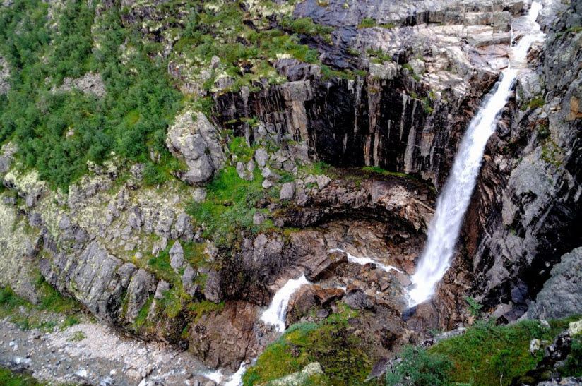 Водопад Вайкис