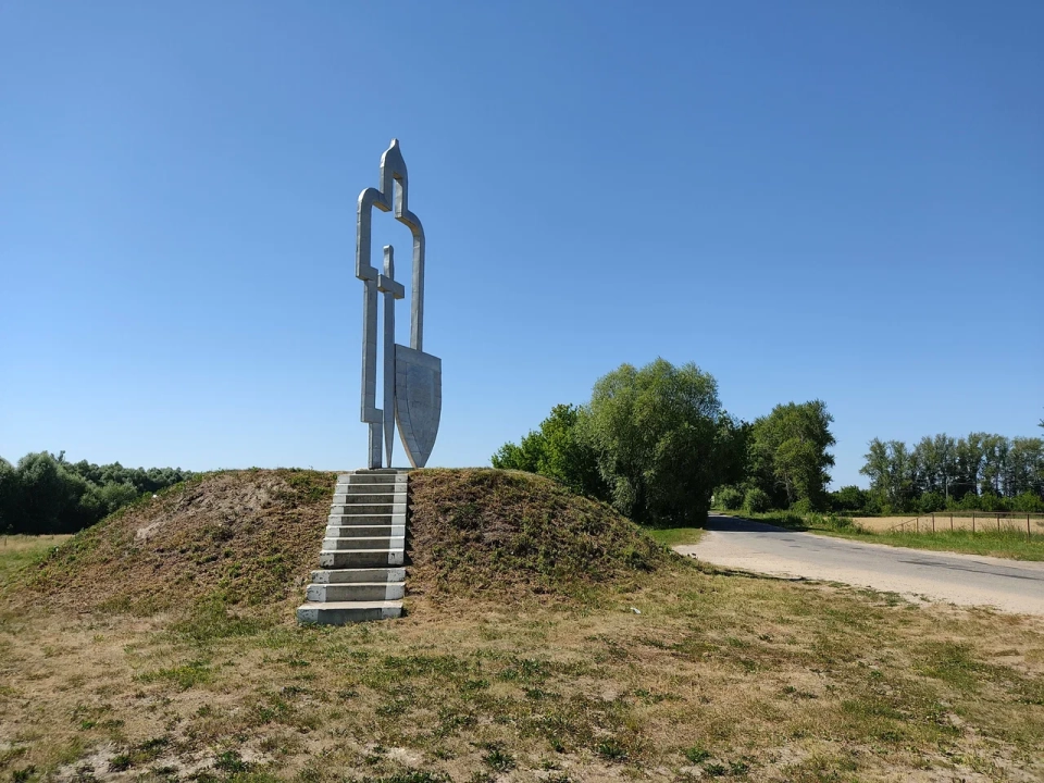 Монумент «Добрыня Никитич»