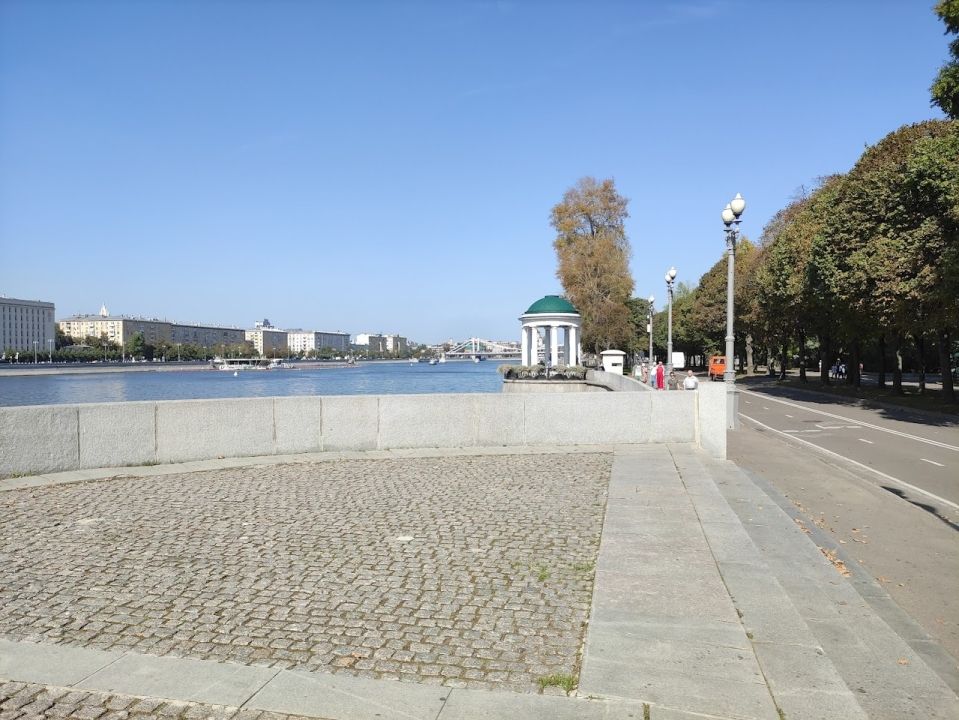 Пушкинская набережная