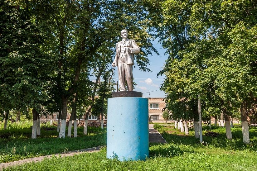 Памятник В.И. Ленину